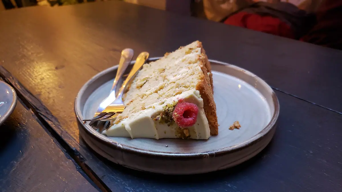 Lithuanian Dishes and Cakes – cake shop in Spitalfields, London